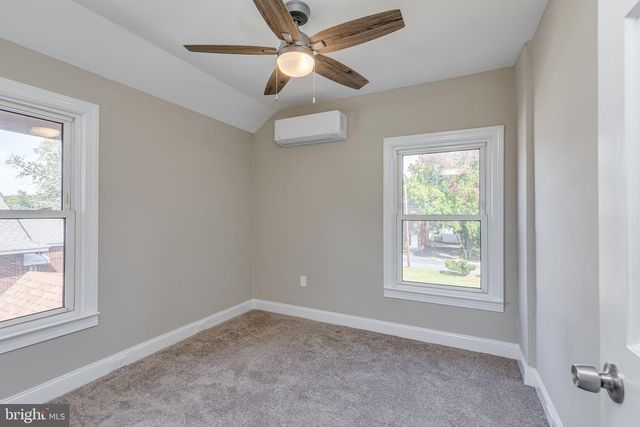 157 WALNUT ST, Westville, NJ 08093