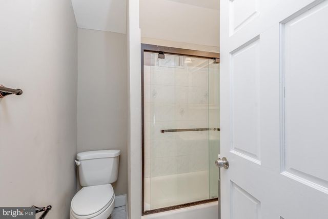 157 WALNUT ST, Westville, NJ 08093