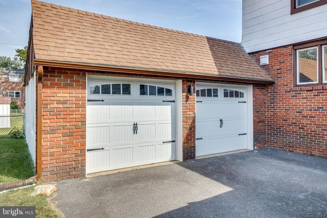 157 WALNUT ST, Westville, NJ 08093