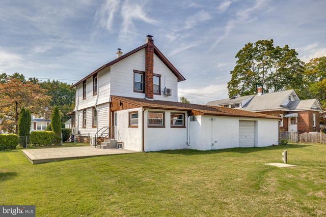 157 WALNUT ST, Westville, NJ 08093