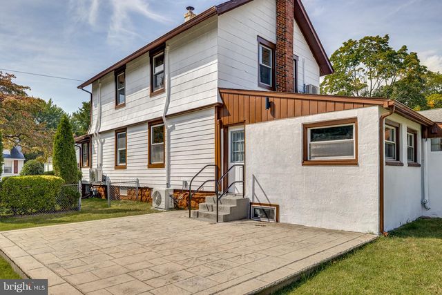 157 WALNUT ST, Westville, NJ 08093