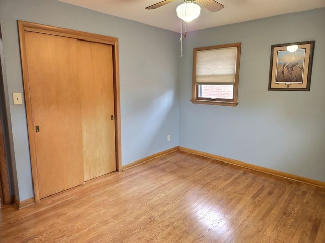 614 Country Lane, Beecher, IL 60401