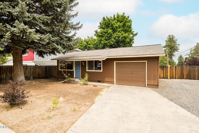1170 NE Ulysses Drive, Bend, OR 97701