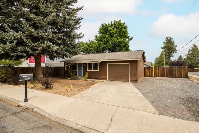 1170 NE Ulysses Drive, Bend, OR 97701