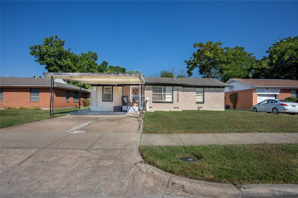 1525 Highland Street, Mesquite, TX 75149