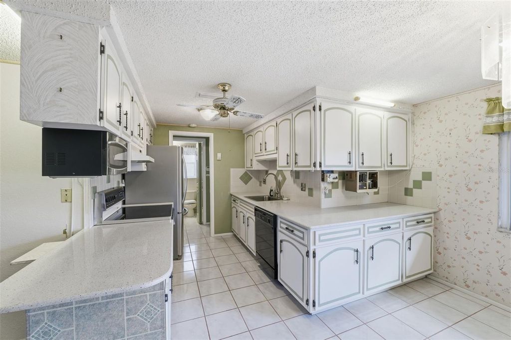Image 12 of property listing at 15847 ADOBE DRIVE, Hudson, FL 34667