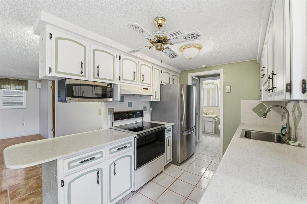 Image 14 of property listing at 15847 ADOBE DRIVE, Hudson, FL 34667