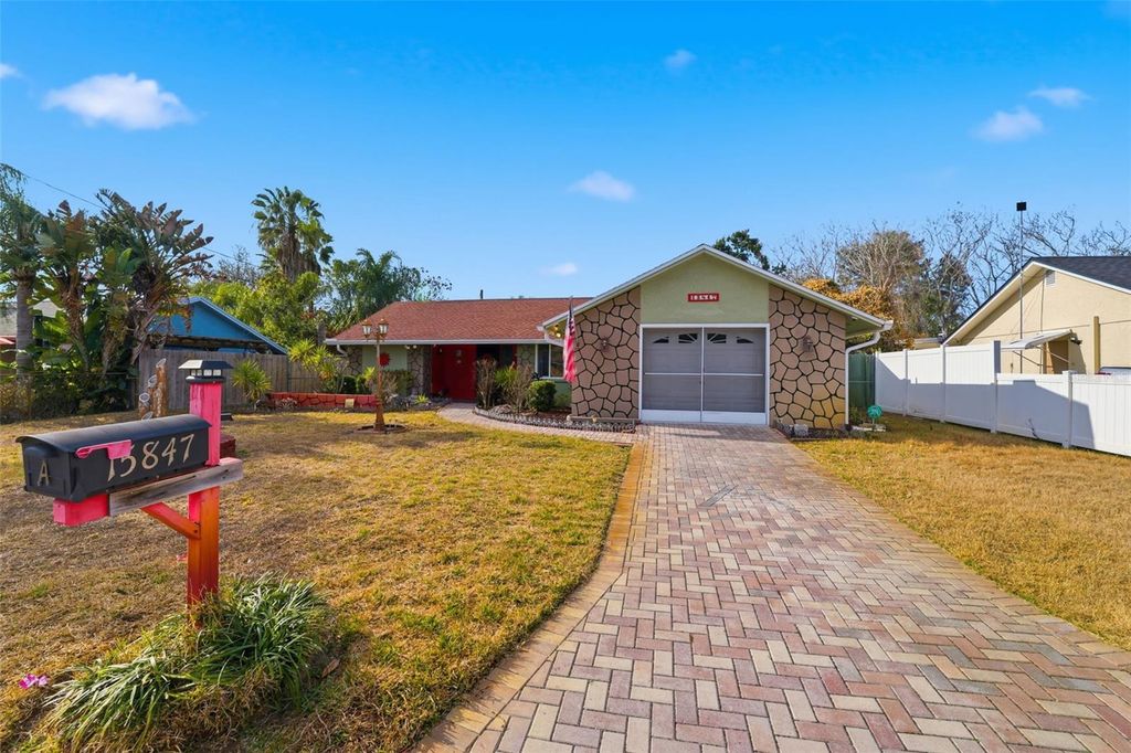 Image 6 of property listing at 15847 ADOBE DRIVE, Hudson, FL 34667