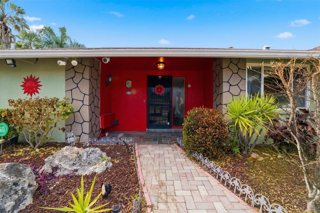 Image 7 of property listing at 15847 ADOBE DRIVE, Hudson, FL 34667