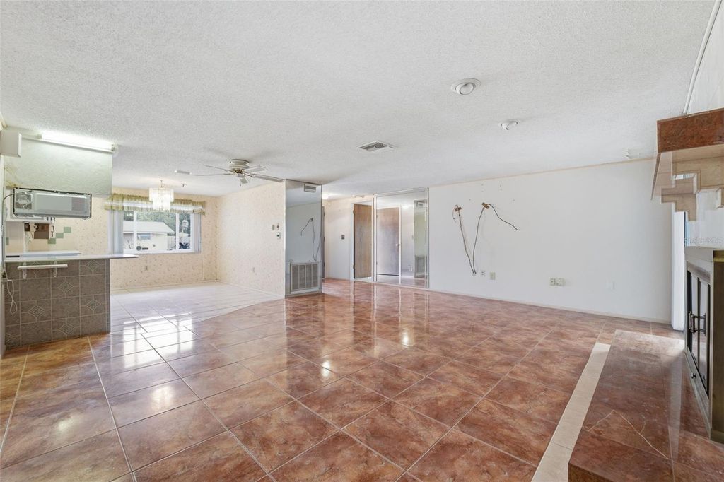 Image 10 of property listing at 15847 ADOBE DRIVE, Hudson, FL 34667