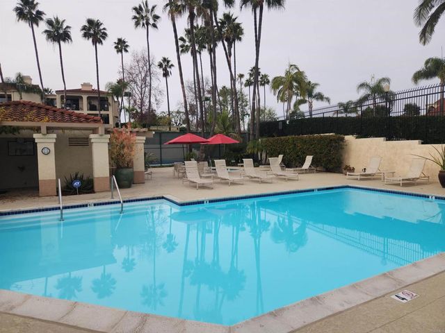 7309 Calle Alma, Carlsbad, CA 92009