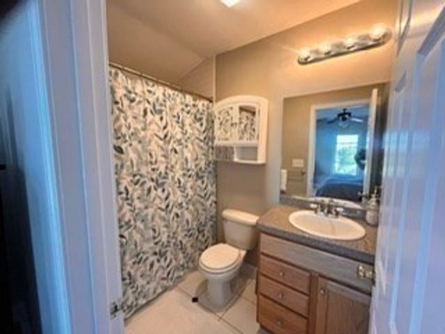 10 Malta St 7, Hull, MA 02045