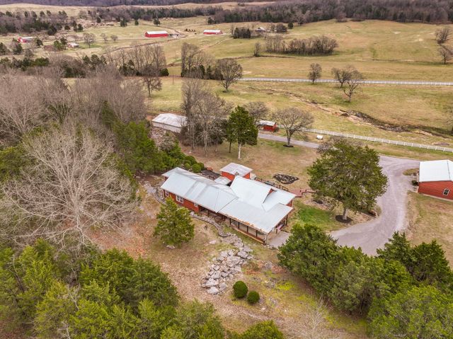 850 Haley Rd, Watertown, TN 37184