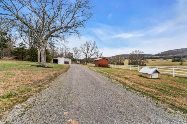 850 Haley Rd, Watertown, TN 37184
