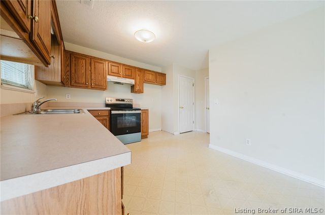 1728 Summerlin Place, Jeffersonville, IN 47130