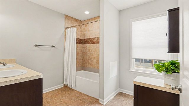 1210 Prescott Avenue, Ann Arbor, MI 48103