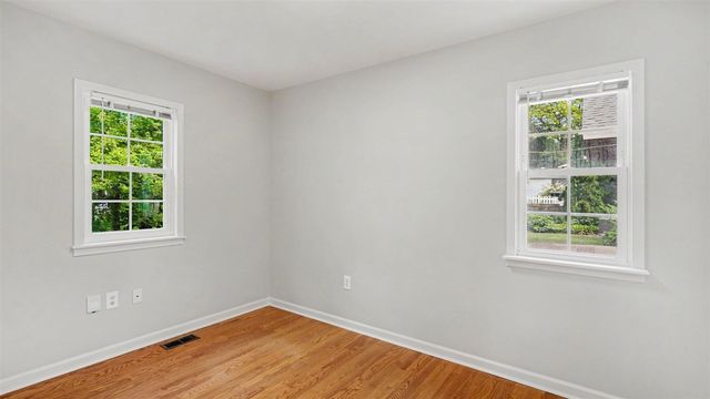 1210 Prescott Avenue, Ann Arbor, MI 48103
