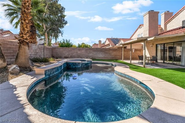 2717 LOVINGTON Drive, Henderson, NV 89074