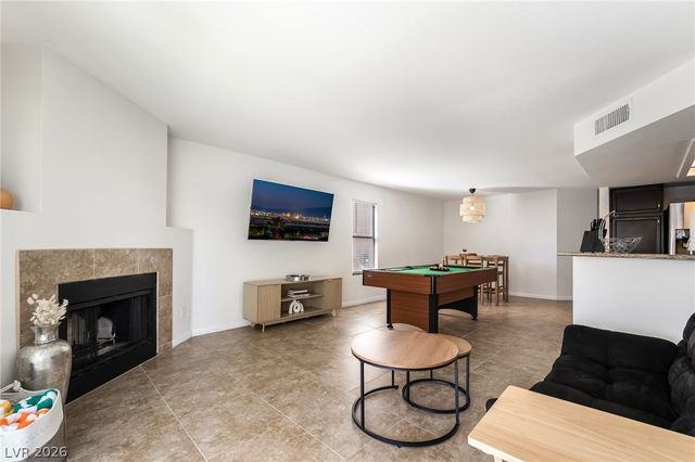2717 LOVINGTON Drive, Henderson, NV 89074