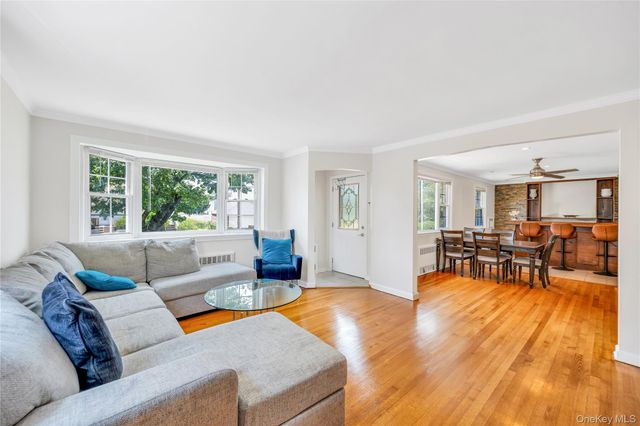 64 Hodson Avenue, Lynbrook, NY 11563