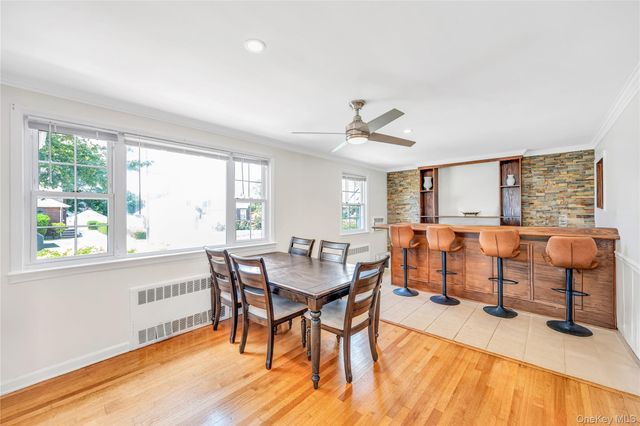 64 Hodson Avenue, Lynbrook, NY 11563