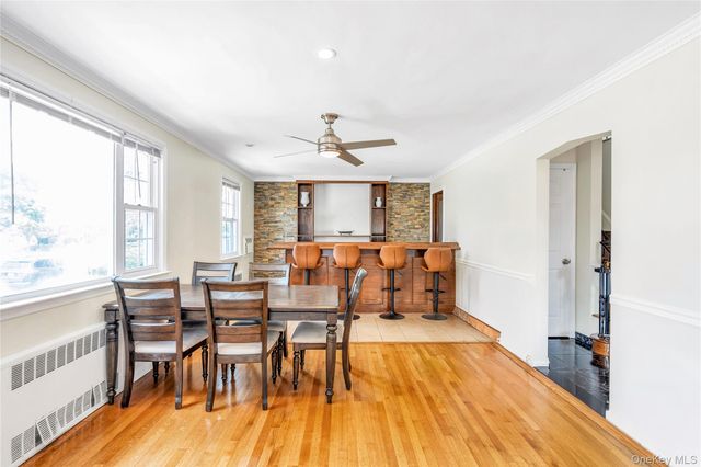 64 Hodson Avenue, Lynbrook, NY 11563