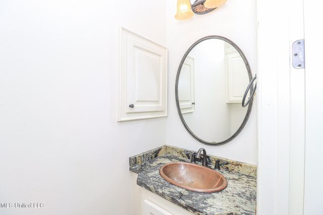 220 Vintage Drive, Madison, MS 39110