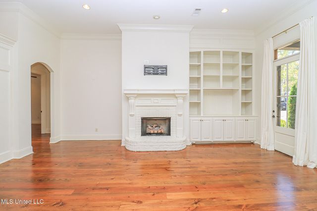 220 Vintage Drive, Madison, MS 39110