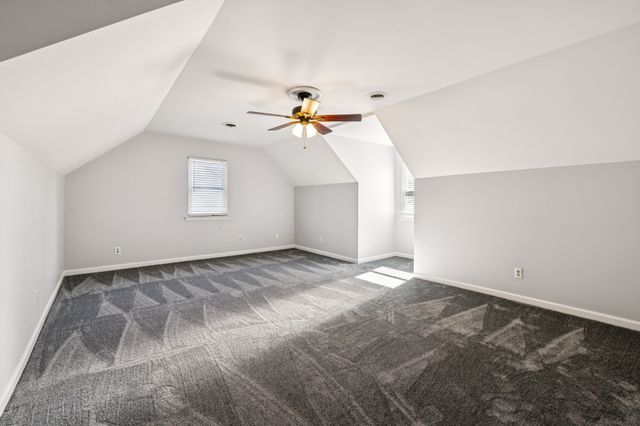 120 Stoneridge Pkwy, La Vergne, TN 37086