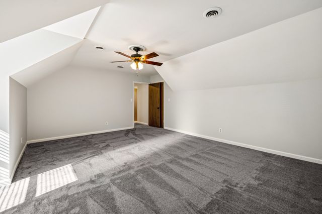 120 Stoneridge Pkwy, La Vergne, TN 37086
