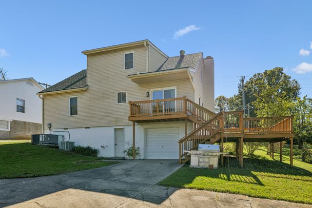 120 Stoneridge Pkwy, La Vergne, TN 37086