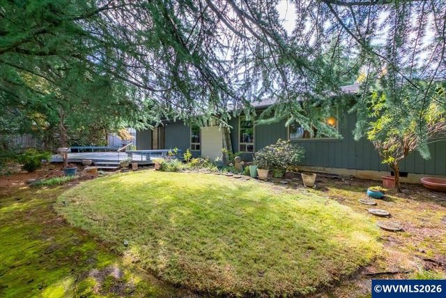 5070 10th Pl S, Salem, OR 97306