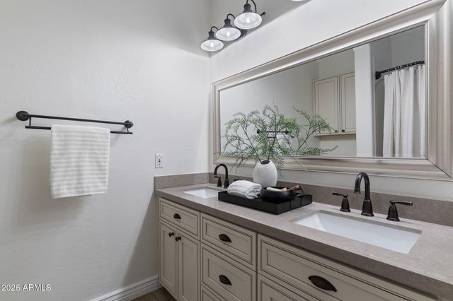 9058 E CASITAS DEL RIO Drive, Scottsdale, AZ 85255