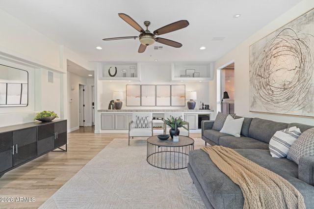 9058 E CASITAS DEL RIO Drive, Scottsdale, AZ 85255