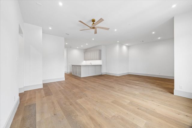 8412 Lofland Drive, Houston, TX 77055