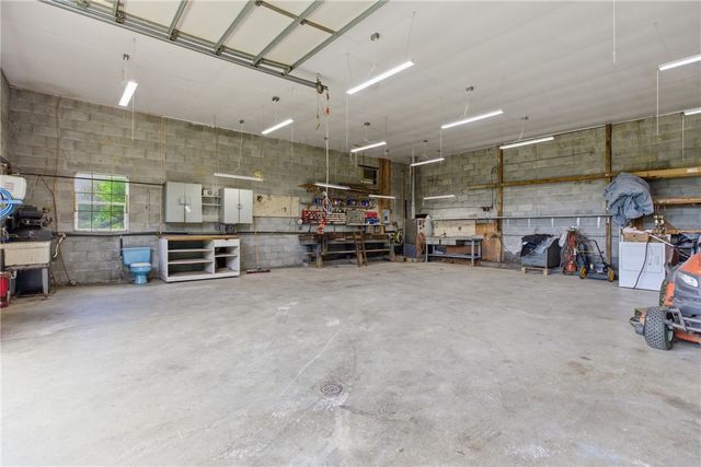 307 Linden Rd, Canonsburg, PA 15317