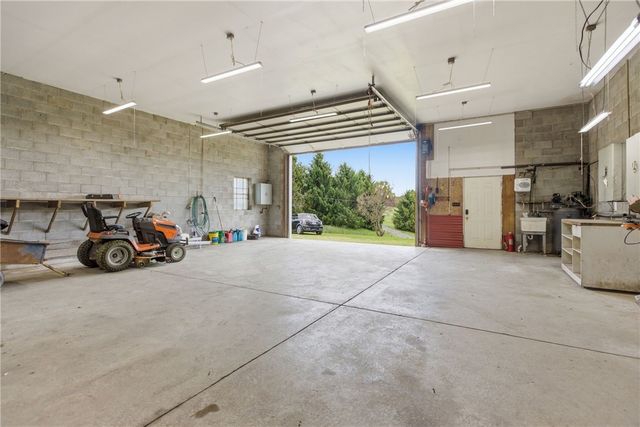 307 Linden Rd, Canonsburg, PA 15317