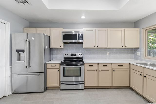 1718 Forest Spring, San Antonio, TX 78232
