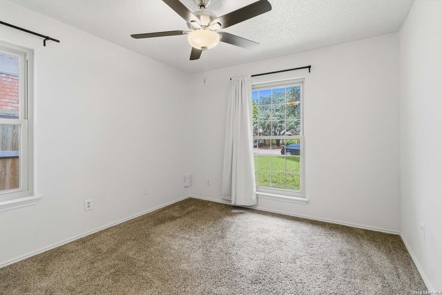 1718 Forest Spring, San Antonio, TX 78232
