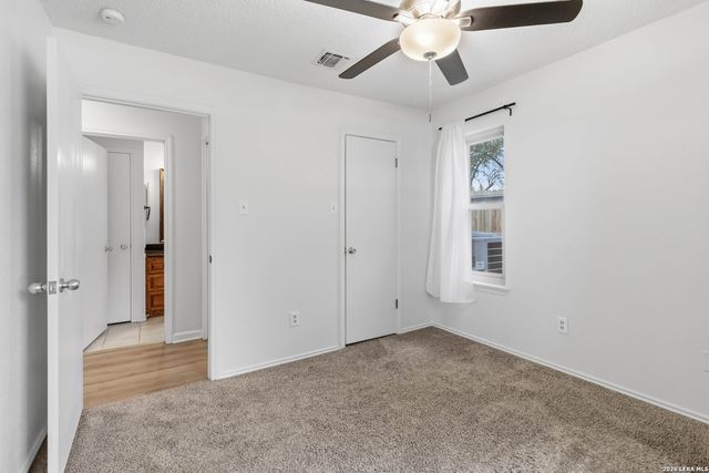 1718 Forest Spring, San Antonio, TX 78232