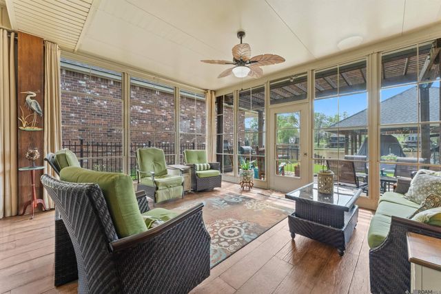 21161 Waterfront East Dr, Maurepas, LA 70449