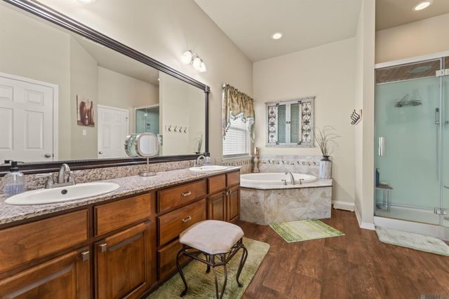 21161 Waterfront East Dr, Maurepas, LA 70449