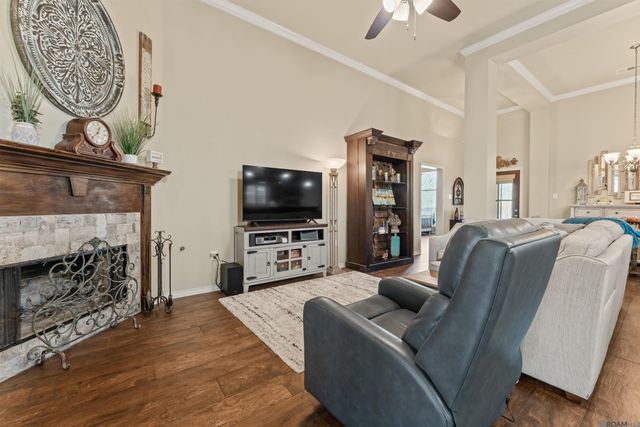 21161 Waterfront East Dr, Maurepas, LA 70449