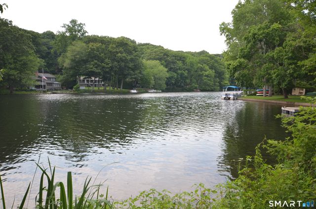 190 Sasapequan Road, Fairfield, CT 06824