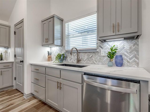614 Ozark Lane, Norman, OK 73069