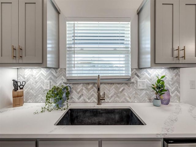 614 Ozark Lane, Norman, OK 73069