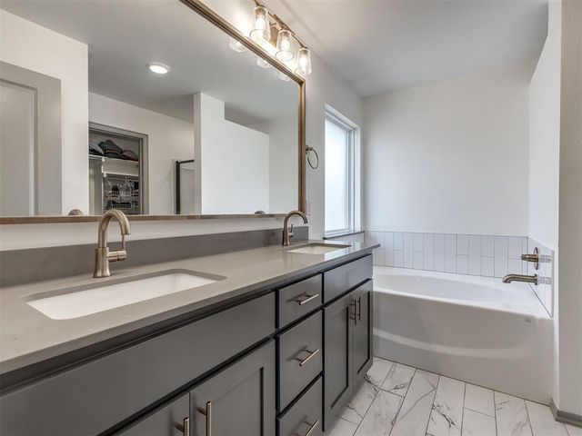 614 Ozark Lane, Norman, OK 73069