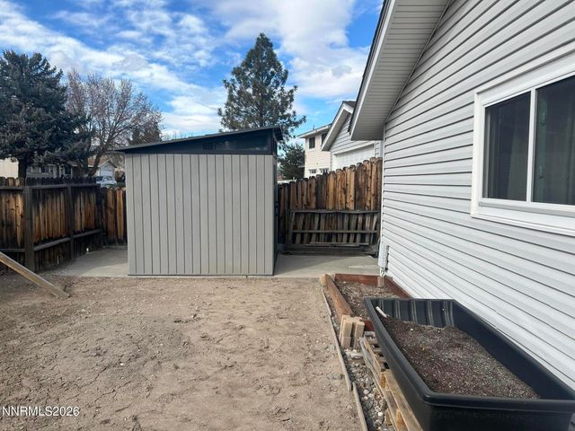 7491 Sandstone Drive, Reno, NV 89511