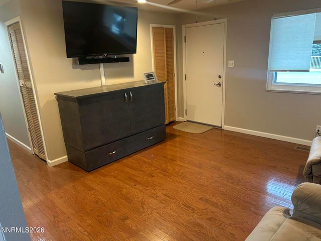 7491 Sandstone Drive, Reno, NV 89511