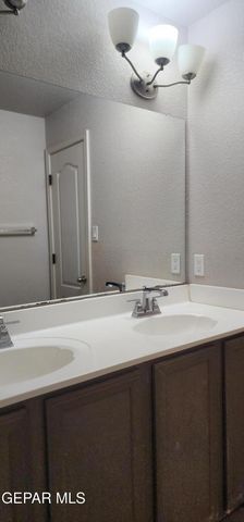 11132 CATHERINE SLUTTER Lane, El Paso, TX 79927